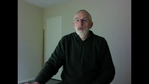 Snapshot of taliesin4321 chatting on February 16, 8:11 pm Jack Pierrot online show from February 16, 8:11 pm