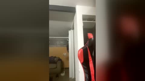 talktome4 online show from March 3, 8:33 am