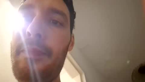 tallguy1991_23 online show from February 17, 11:36 pm