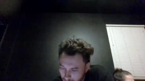 tallhungcloudyy online show from June 26, 11:02 am