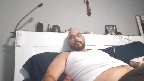 Snapshot of talllatino310 chatting on October 12, 11:32 pm talllatino310 online show from October 12, 11:32 pm