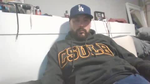 Snapshot of talllatino310 chatting on December 31, 8:37 am talllatino310 online show from December 31, 8:37 am