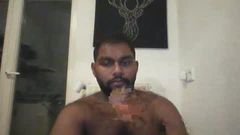 tamilpaiyan09 online show from February 22, 9:05 pm