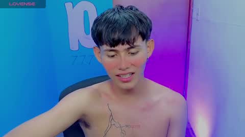 Andres online show from April 26, 3:04 am