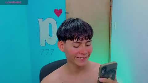 Andres online show from May 16, 6:06 pm