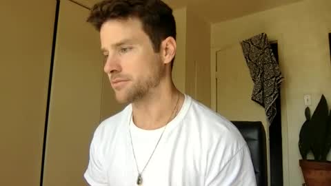 Snapshot of tantrichealing chatting on October 26, 7:49 pm Dr. Love online show from October 26, 7:49 pm