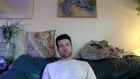 Snapshot of tantrichealing chatting on December 31, 1:52 pm Dr. Love online show from December 31, 1:52 pm