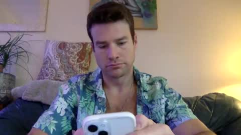 Snapshot of tantrichealing chatting on December 24, 2:54 pm Dr. Love online show from December 24, 2:54 pm