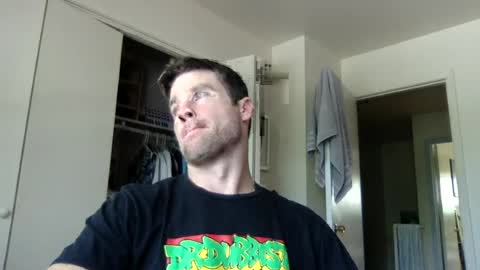 Dr. Love online show from June 24, 7:06 pm