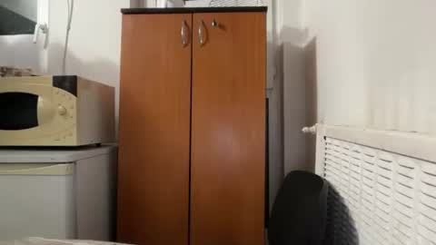 tarkan198 online show from April 1, 7:11 pm