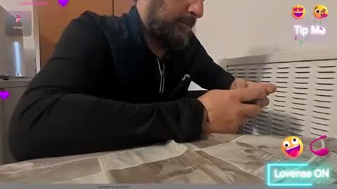 tarkan198 online show from March 29, 5:51 am