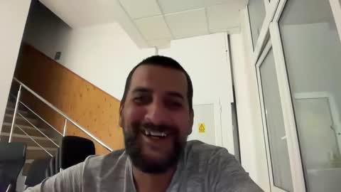 Snapshot of tarkan198 chatting on October 5, 7:29 pm tarkan198 online show from October 5, 7:29 pm