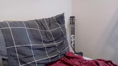 tasteithorny online show from April 22, 10:20 am