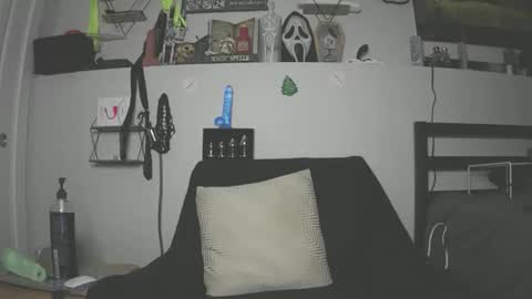 just jay1988 online show from April 27, 11:07 am