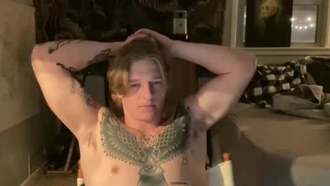 tattedprettyboybwc online show from January 14, 4:39 am