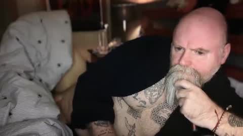 Tattooeddilf 01 online show from December 3, 3:12 am