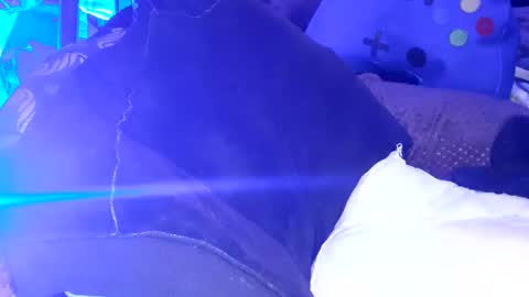 Jean pool online show from November 11, 6:40 am