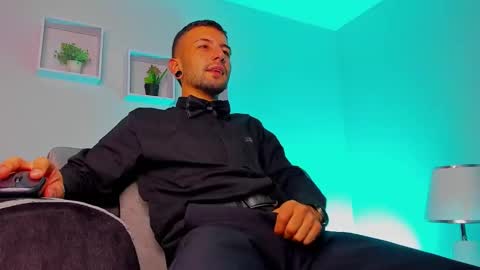 Snapshot of tayer_bennet chatting on September 19, 4:46 am tayer_bennet online show from September 19, 4:46 am