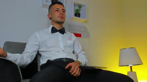 Snapshot of tayer_bennet chatting on September 13, 3:40 am tayer_bennet online show from September 13, 3:40 am
