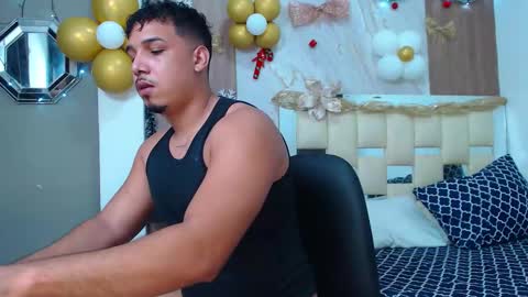 taylor_collins_2 online show from November 14, 11:17 pm