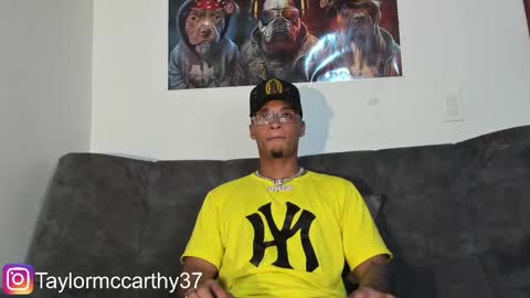 Taylor Mccarthy online show from March 9, 12:10 am