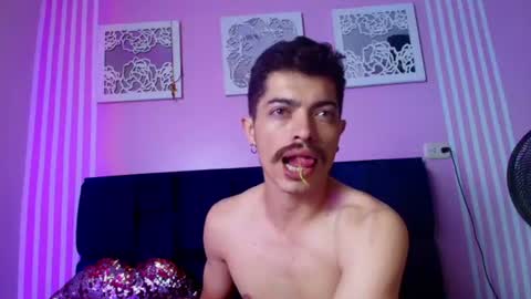 taylor stele online show from June 16, 7:38 pm