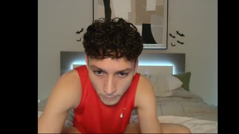 Snapshot of taylorcamz chatting on October 31, 1:29 am taylorcamz online show from October 31, 1:29 am