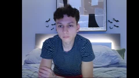 Snapshot of taylorcamz chatting on November 2, 5:01 am taylorcamz online show from November 2, 5:01 am