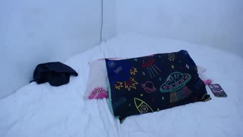 Snapshot of tayronx33 chatting on January 4, 4:43 pm Tayron online show from January 4, 4:43 pm