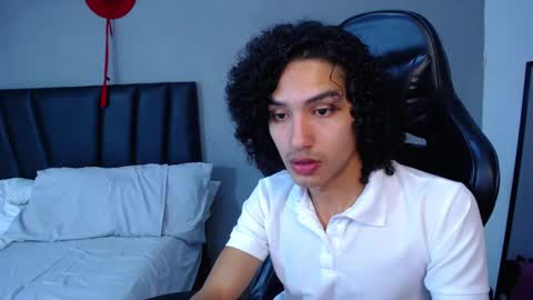 Tayron online show from January 31, 9:57 pm