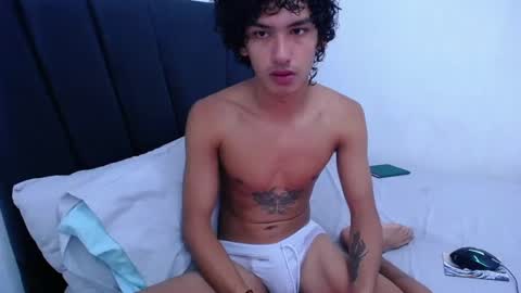 Snapshot of tayronx33 chatting on January 26, 2:30 pm Tayron online show from January 26, 2:30 pm
