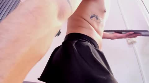 Tayson online show from March 6, 2:36 pm