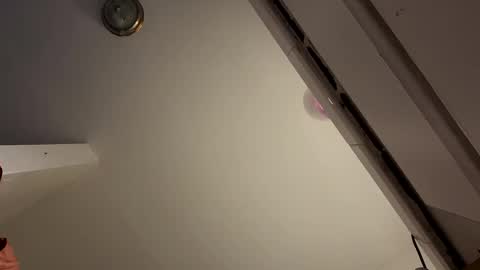 Snapshot of tboy833 chatting on October 28, 12:24 am Luis online show from October 28, 12:24 am