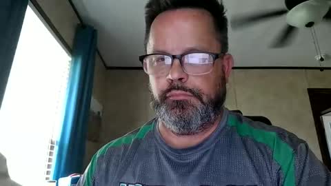 tdhawk87 online show from April 28, 6:12 pm