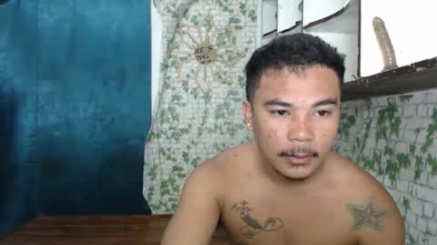 teahyun_yeongsu online show from February 16, 4:32 am