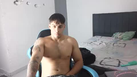 team23hot0 online show from March 11, 5:36 am