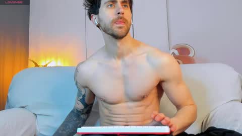 Martin online show from April 8, 8:03 am