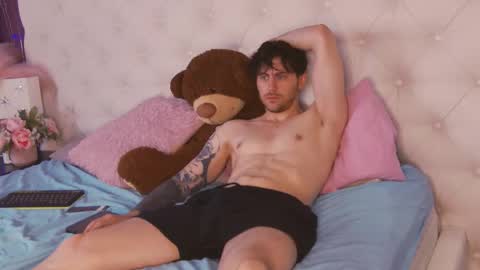 Martin online show from March 26, 5:22 am