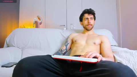 Martin online show from April 14, 7:41 am