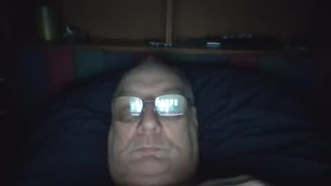 Snapshot of tebb61 chatting on September 17, 9:54 am Mark online show from September 17, 9:54 am