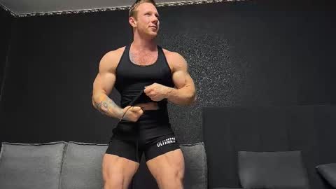 Andy Psy online show from January 8, 4:23 pm