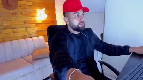 ted_montoya online show from October 21, 10:51 am