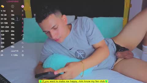  Follow me on Twitter boys ryder and instagram teddyscoot 12  online show from October 18, 12:10 pm