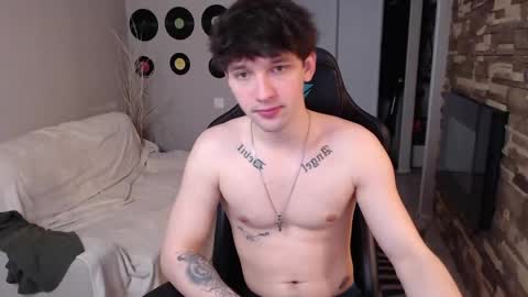 Teddy online show from March 20, 5:33 am