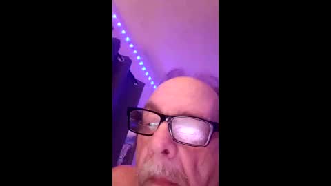 tedestep2 online show from April 24, 7:11 am