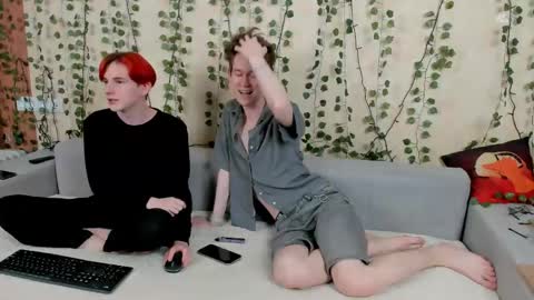 tedy_lun online show from May 13, 9:45 pm