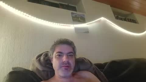 Peter online show from November 8, 7:39 pm