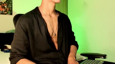 Snapshot of teo_369 chatting on October 8, 6:23 pm Teo online show from October 8, 6:23 pm