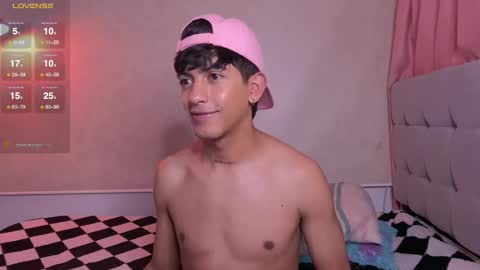 teo brown Independent model online show from October 20, 1:20 am