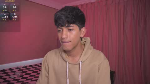 teo brown Independent model online show from October 23, 8:45 pm